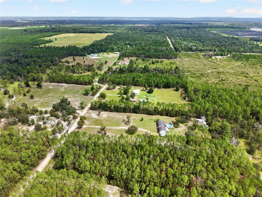 3560 NE 71ST AVENUE High Springs, FL 32643