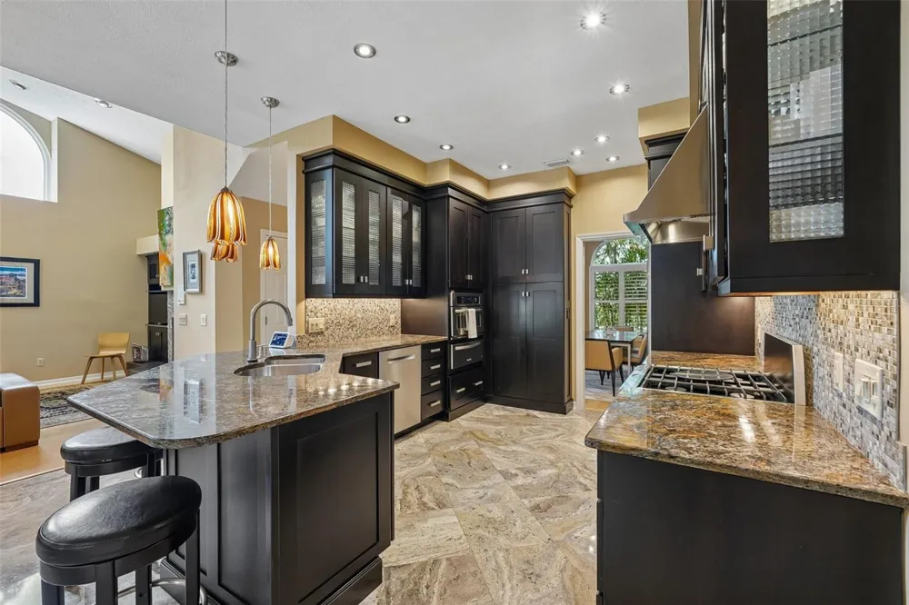 4710 RIDGECLIFF DRIVE Brandon, FL 33511