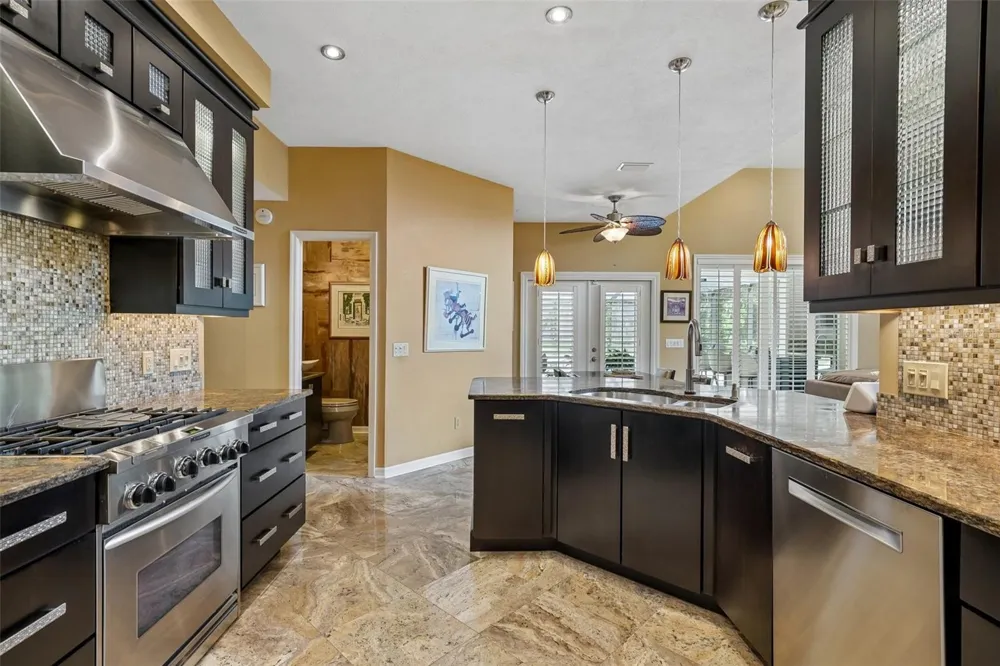 4710 RIDGECLIFF DRIVE Brandon, FL 33511