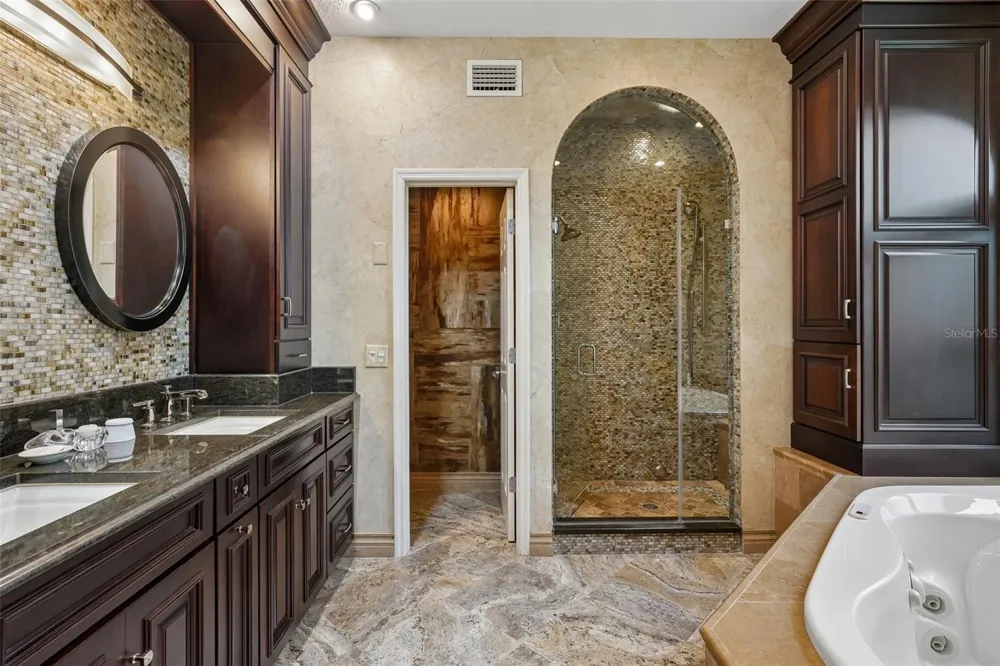 4710 RIDGECLIFF DRIVE Brandon, FL 33511