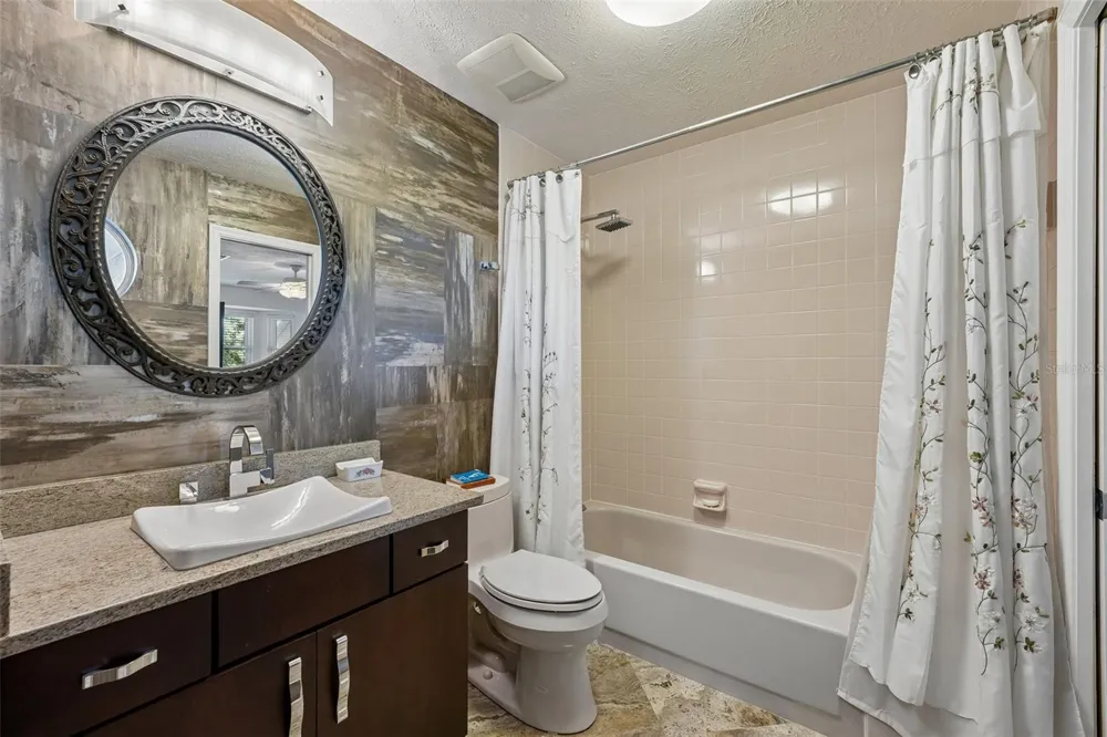 4710 RIDGECLIFF DRIVE Brandon, FL 33511