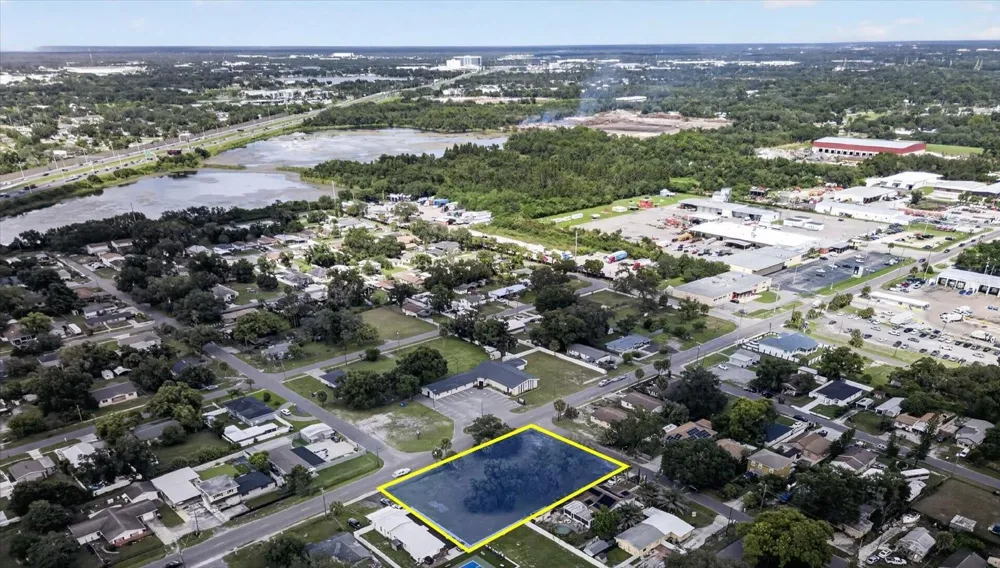 5311 E COLUMBUS DRIVE Tampa, FL 33619