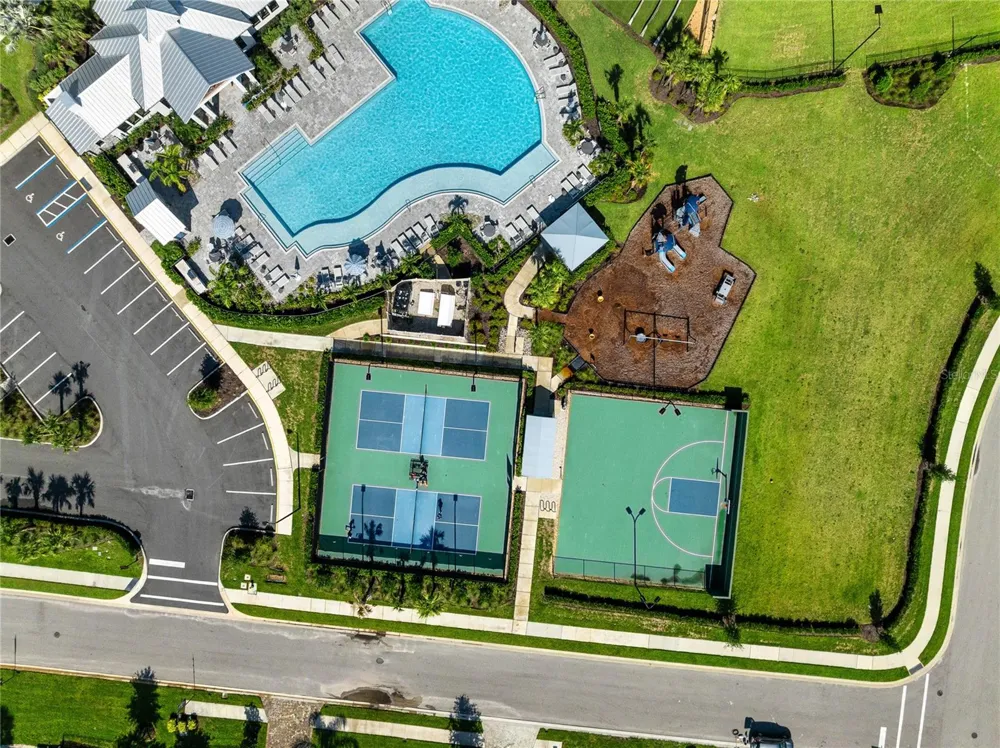 16743 SERAPHIC TRAIL Bradenton, FL 34211