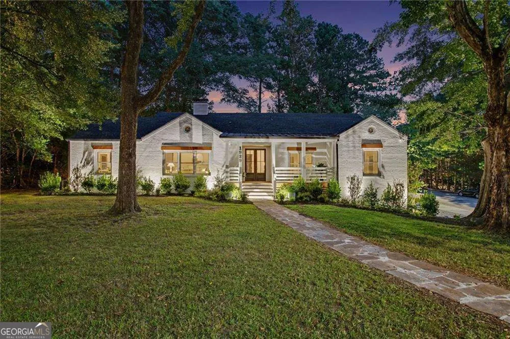 1929 Lenox RD NE Atlanta, GA 30306