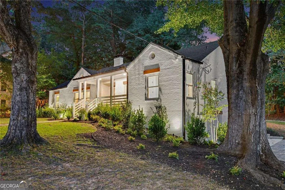 1929 Lenox RD NE Atlanta, GA 30306