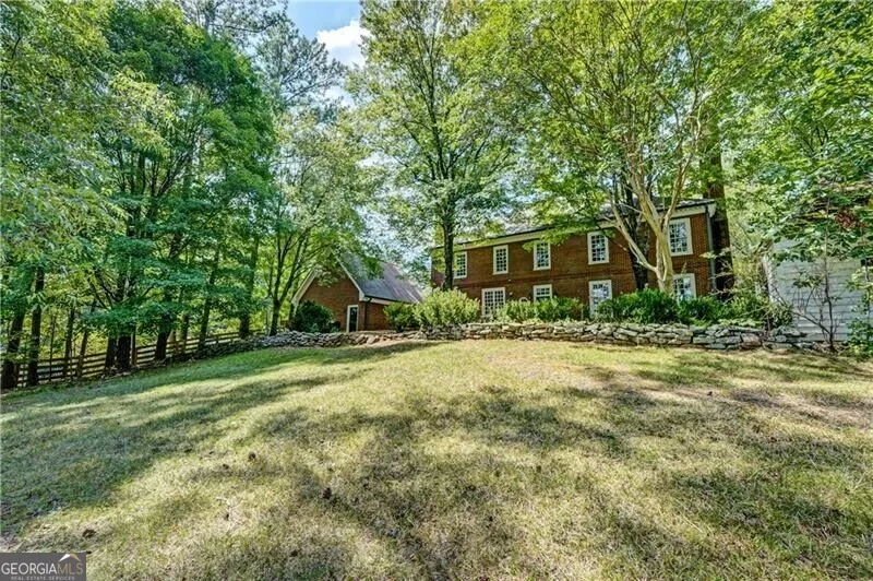1740 Highgrove Club DR Milton, GA 30004
