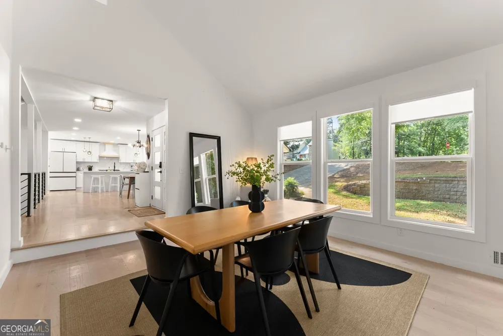 3040 Roxburgh DR Roswell, GA 30076