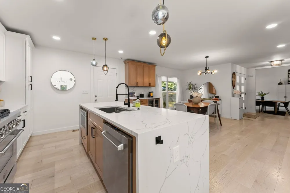 3040 Roxburgh DR Roswell, GA 30076