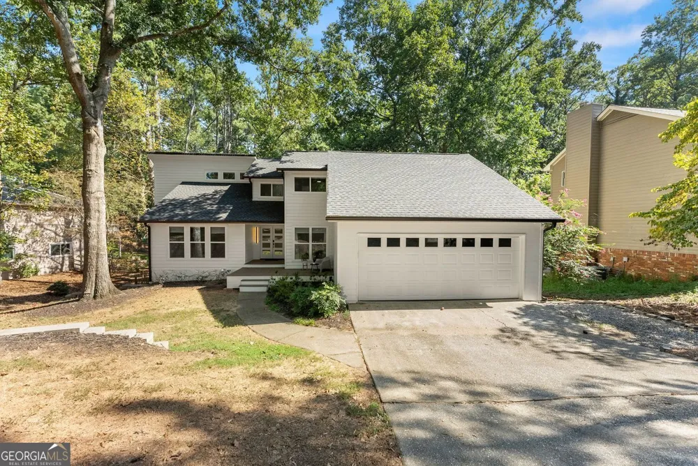3040 Roxburgh DR Roswell, GA 30076