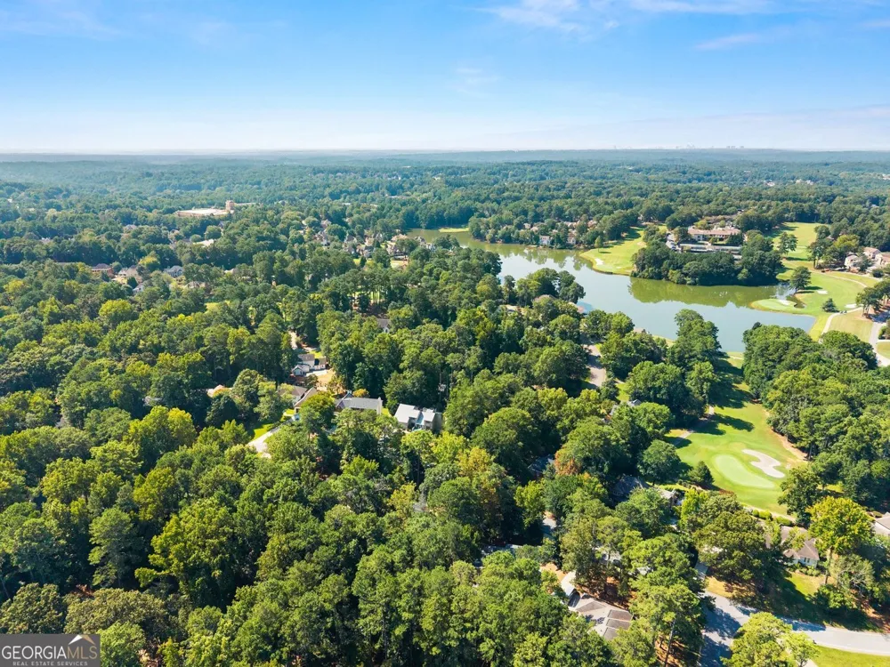 3040 Roxburgh DR Roswell, GA 30076