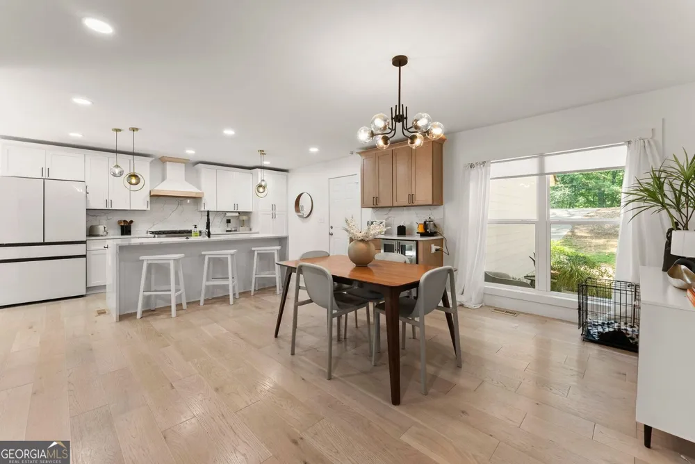 3040 Roxburgh DR Roswell, GA 30076