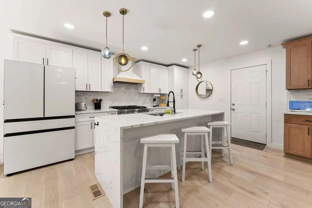 3040 Roxburgh DR Roswell, GA 30076
