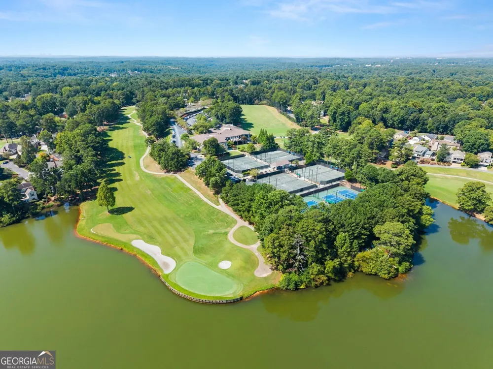 3040 Roxburgh DR Roswell, GA 30076