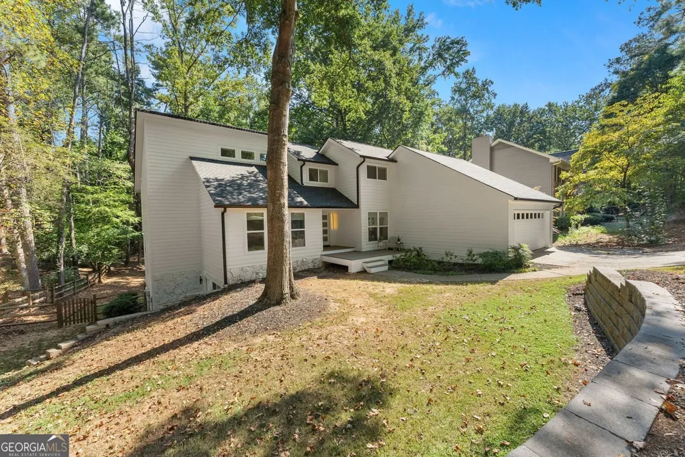 3040 Roxburgh DR Roswell, GA 30076