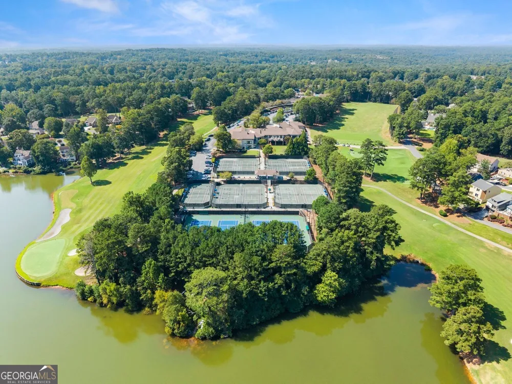 3040 Roxburgh DR Roswell, GA 30076