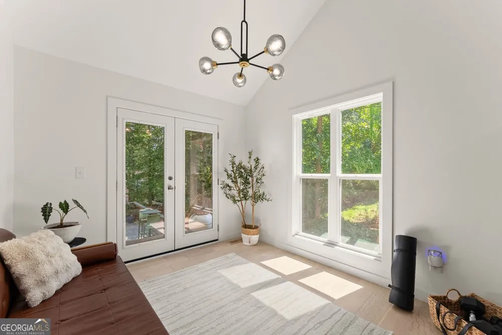 3040 Roxburgh DR Roswell, GA 30076