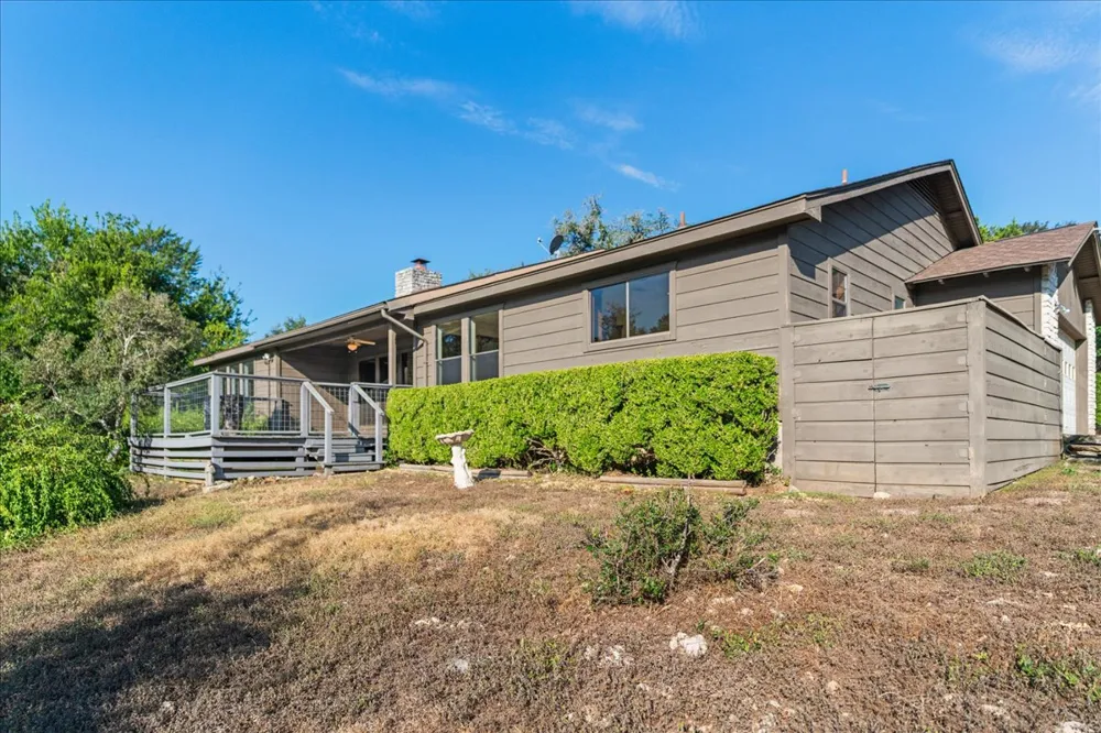 21 Shady Grove Lane Wimberley, TX 78676