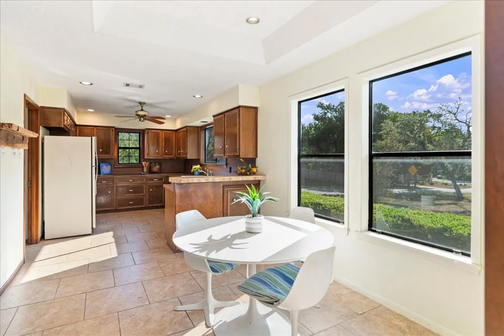 21 Shady Grove Lane Wimberley, TX 78676