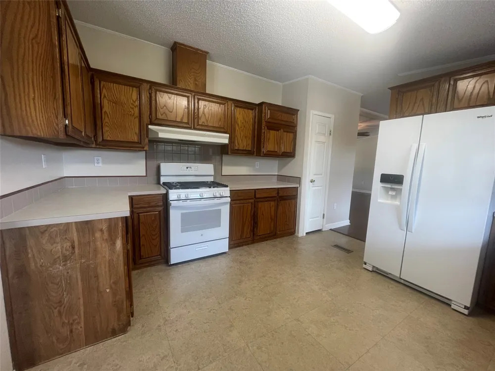 1550 Alpine Trail #Unit B San Marcos, TX 78666