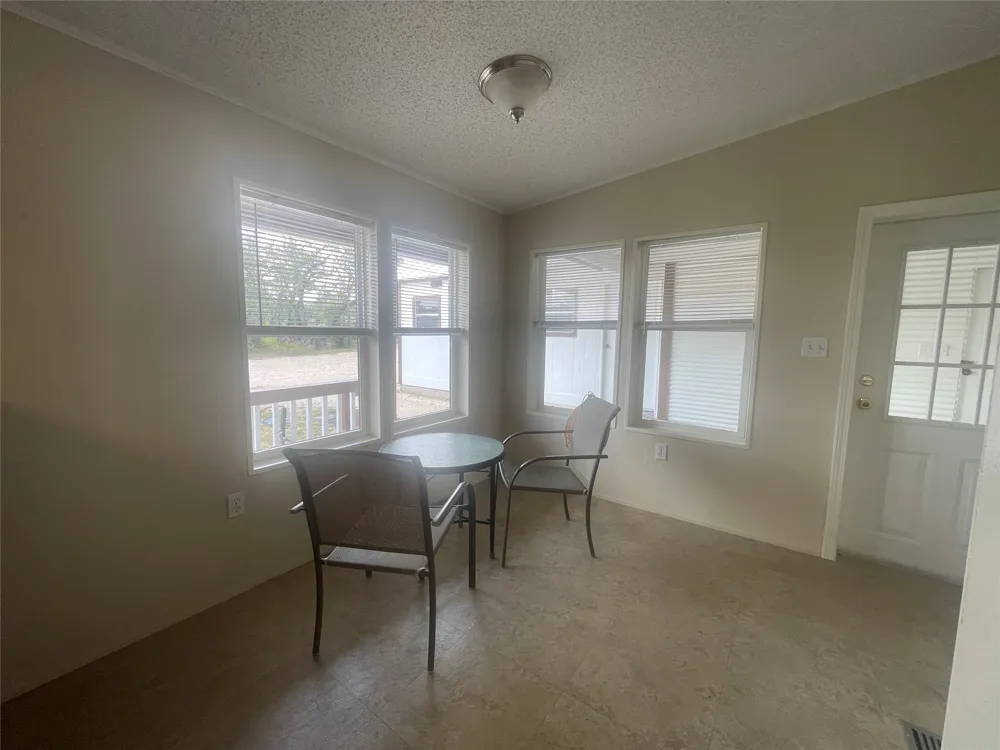 1550 Alpine Trail #Unit B San Marcos, TX 78666