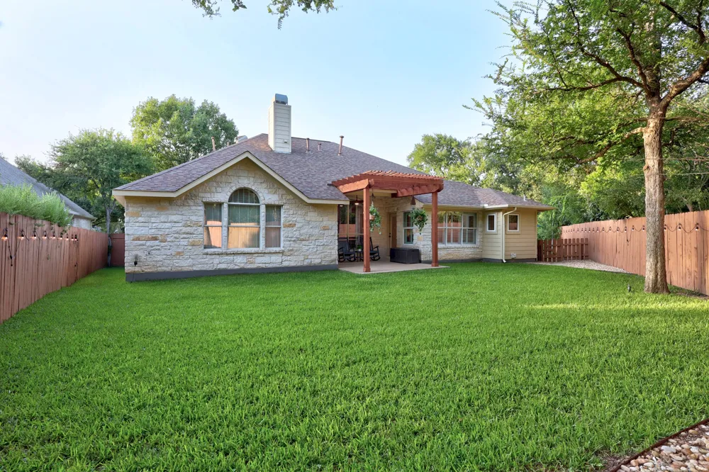 6405 Nusser Lane Austin, TX 78739