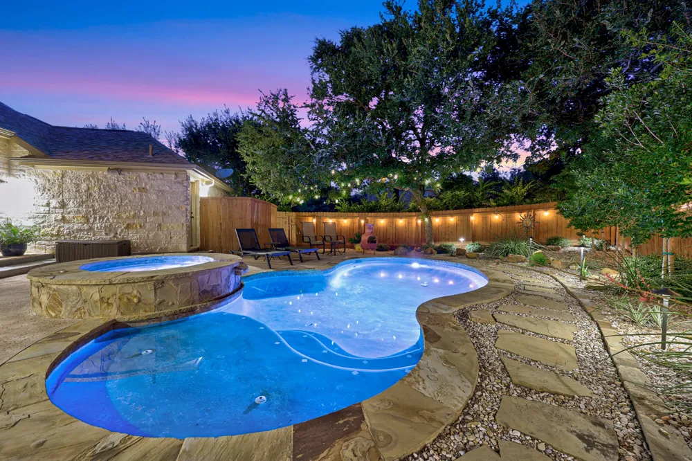 6405 Nusser Lane Austin, TX 78739