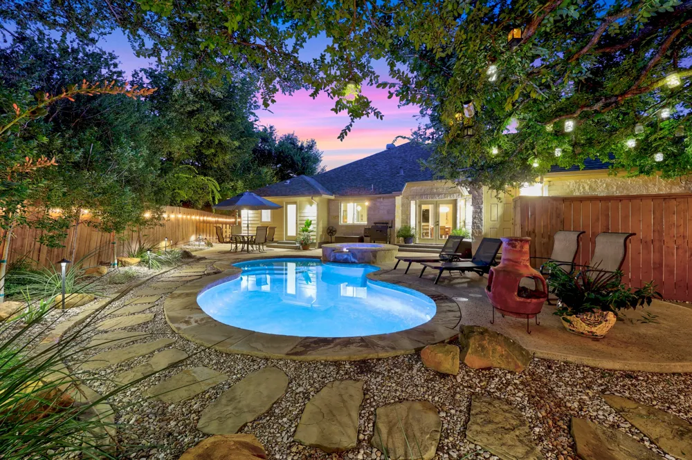 6405 Nusser Lane Austin, TX 78739