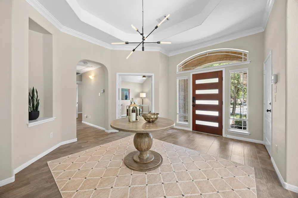 6405 Nusser Lane Austin, TX 78739