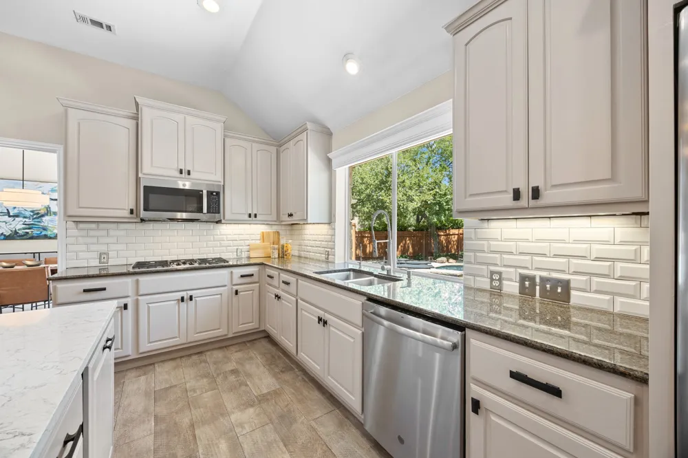 6405 Nusser Lane Austin, TX 78739