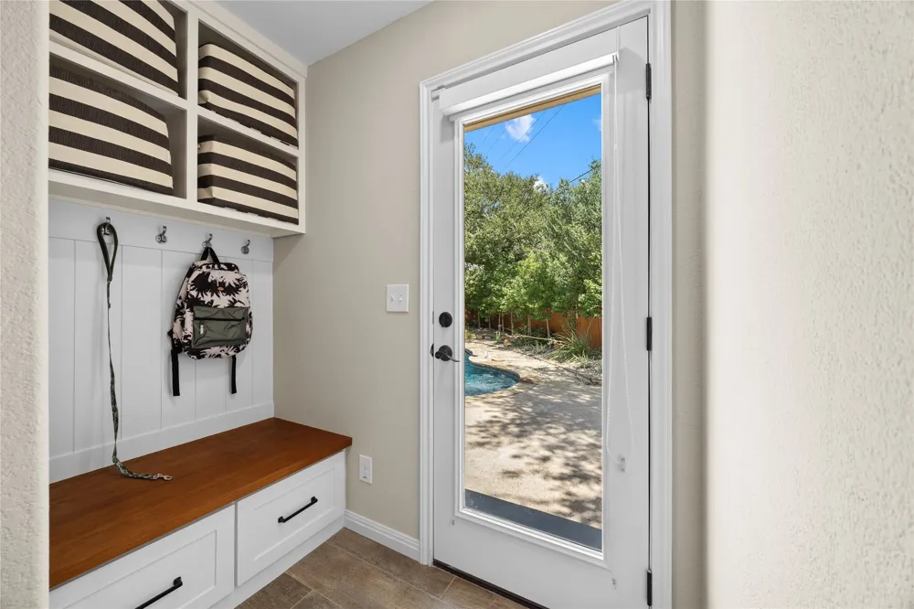 6405 Nusser Lane Austin, TX 78739