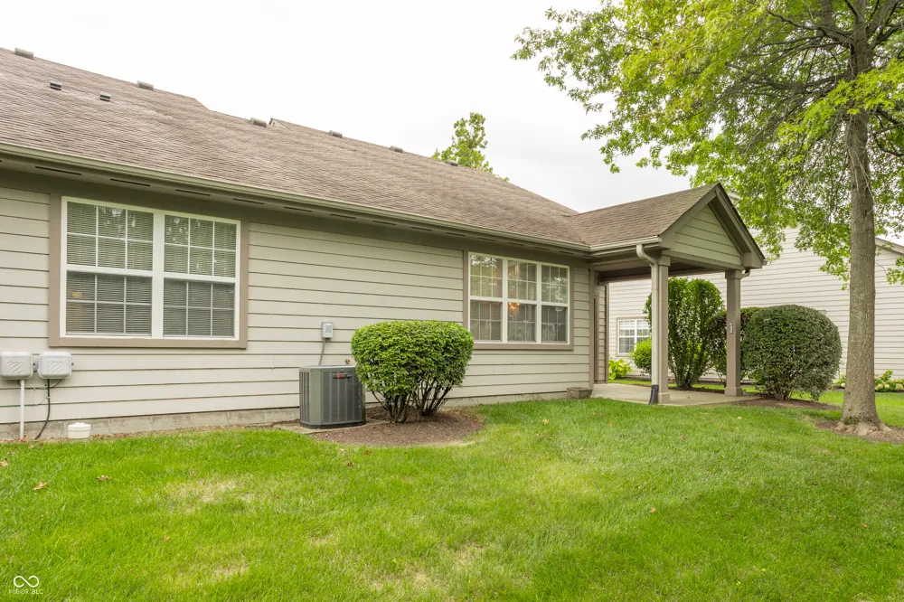 10484 Muir Lane Fishers, IN 46037
