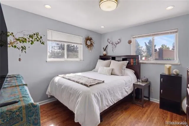 1092 S Iris Street Lakewood, CO 80226