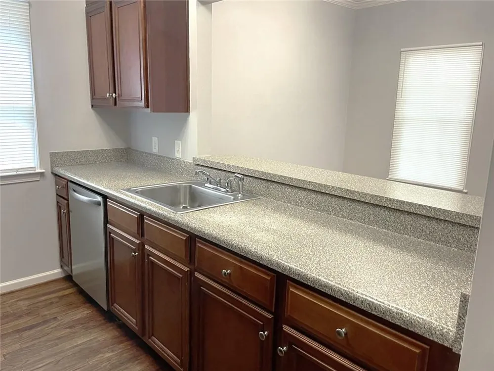 994 Sims Street Atlanta, GA 30310