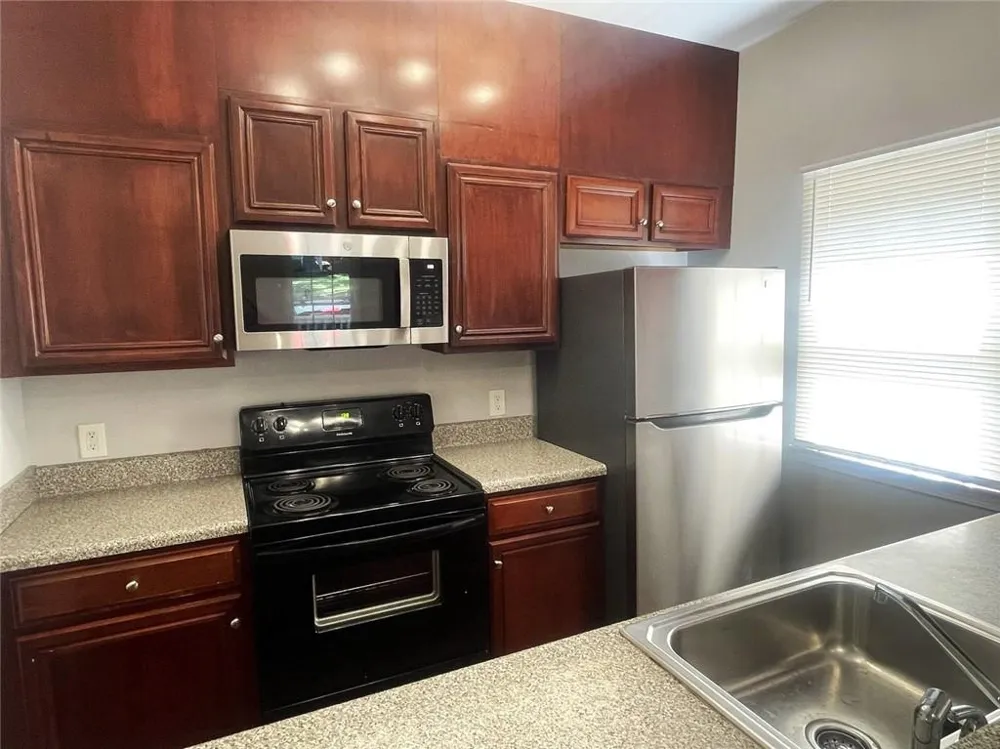 994 Sims Street Atlanta, GA 30310