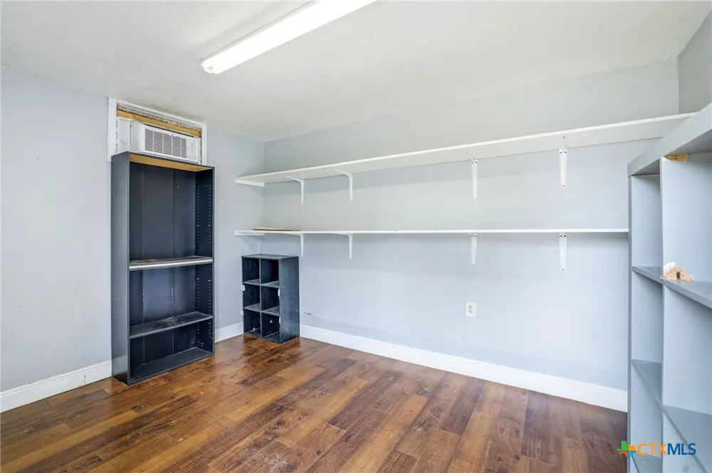 19642 S State Highway 123 Seguin, TX 78155
