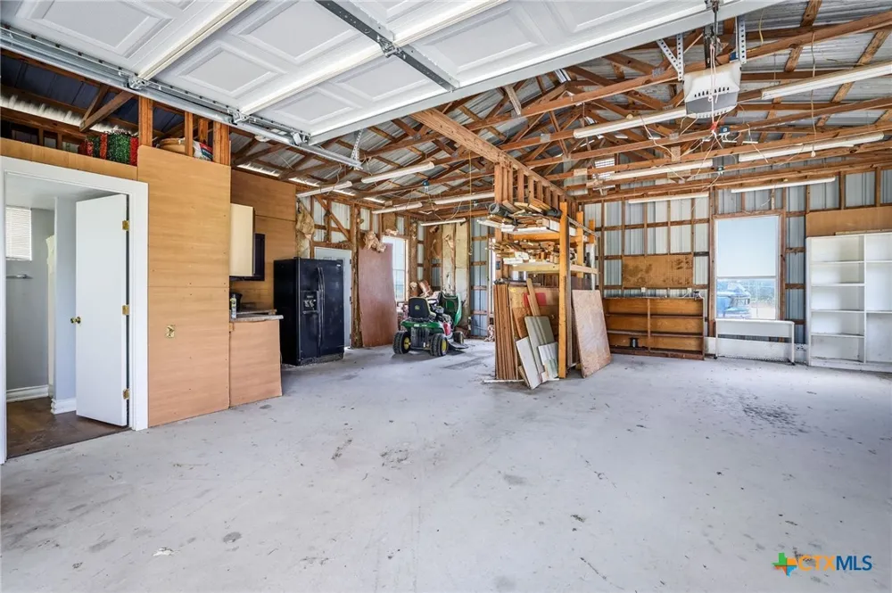 19642 S State Highway 123 Seguin, TX 78155