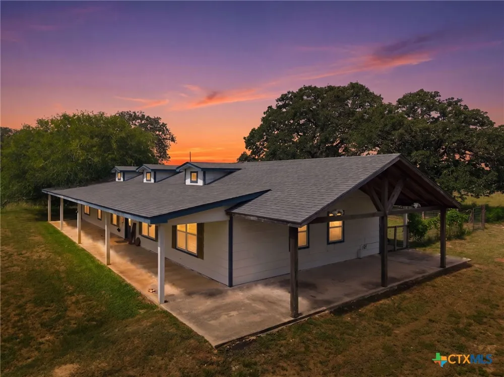 19642 S State Highway 123 Seguin, TX 78155