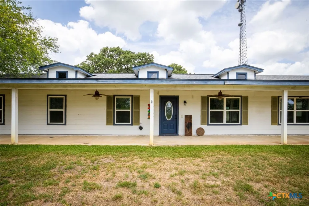 19642 S State Highway 123 Seguin, TX 78155