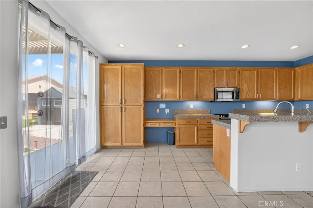 14707 Grandview Drive Moreno Valley, CA 92555