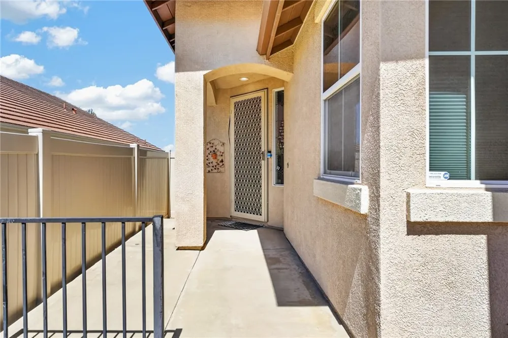 14707 Grandview Drive Moreno Valley, CA 92555