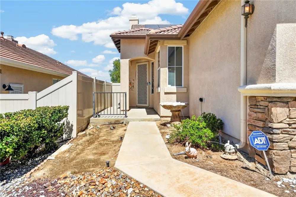 14707 Grandview Drive Moreno Valley, CA 92555