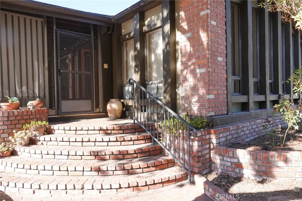 3 Rancho Paso Paso Robles, CA 93446