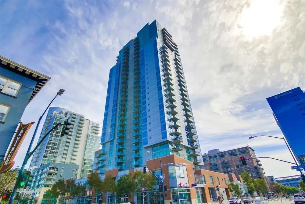 800 The Mark #2406 San Diego, CA 92101