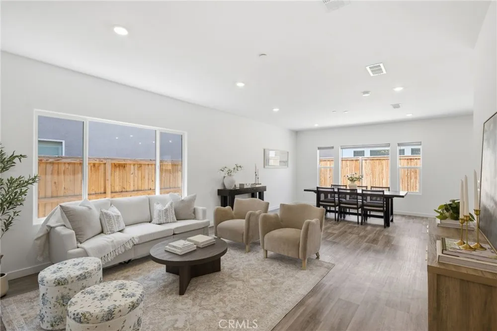 9634 Maple Terrace Lane Shafter, CA 93263