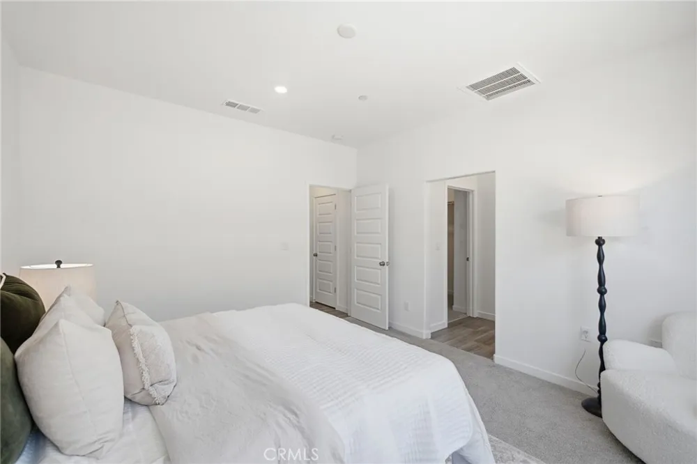 9634 Maple Terrace Lane Shafter, CA 93263