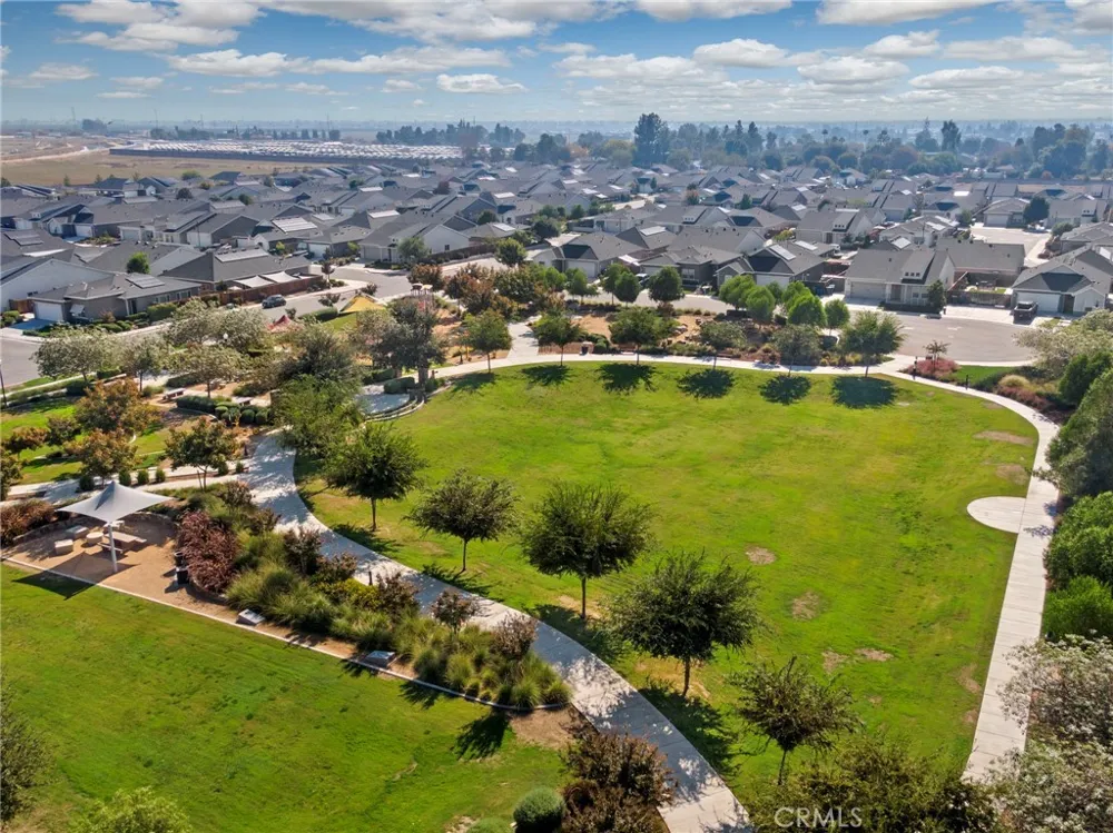 9634 Maple Terrace Lane Shafter, CA 93263