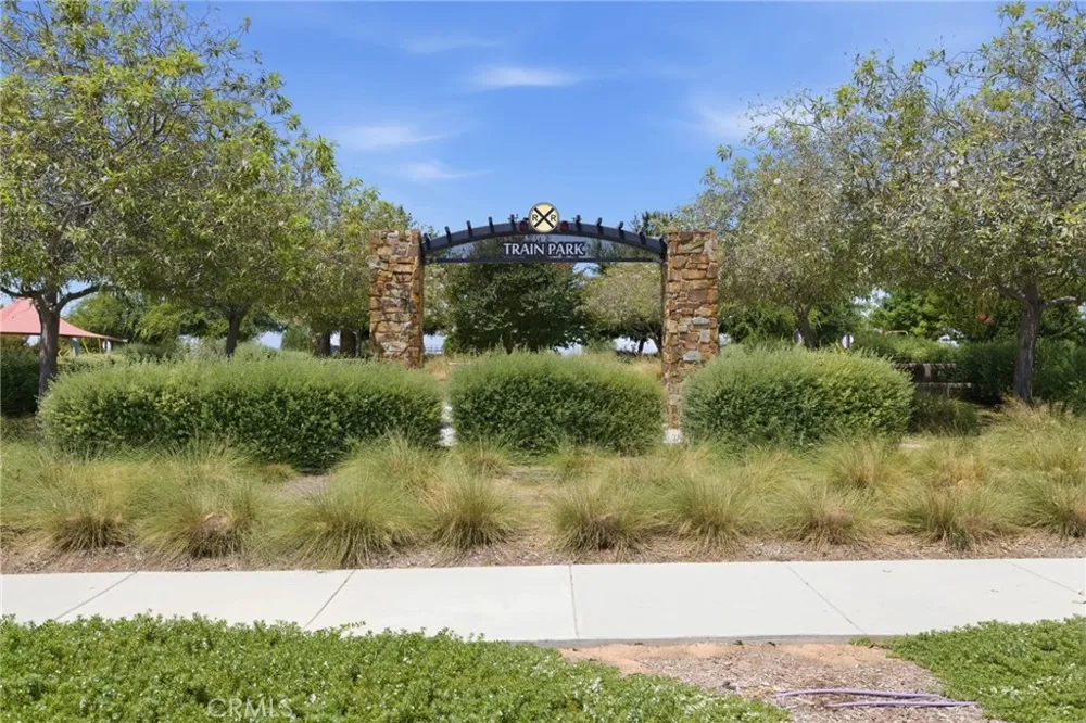 9634 Maple Terrace Lane Shafter, CA 93263