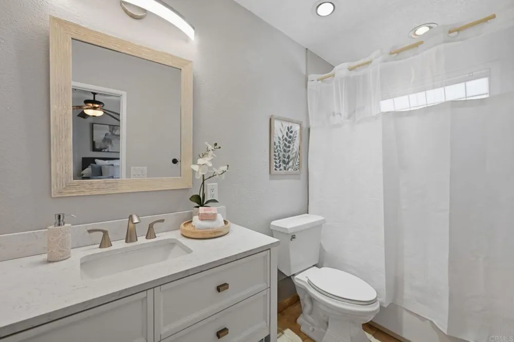 1340 Dorsey Way Vista, CA 92083