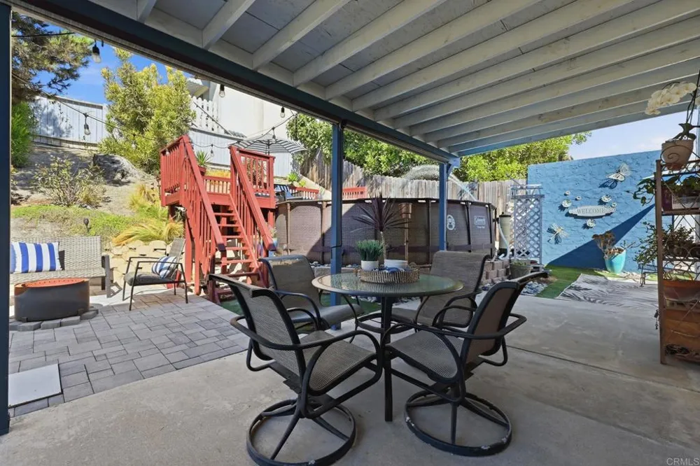 1340 Dorsey Way Vista, CA 92083