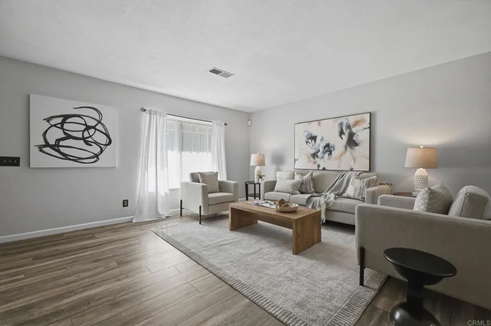 1340 Dorsey Way Vista, CA 92083